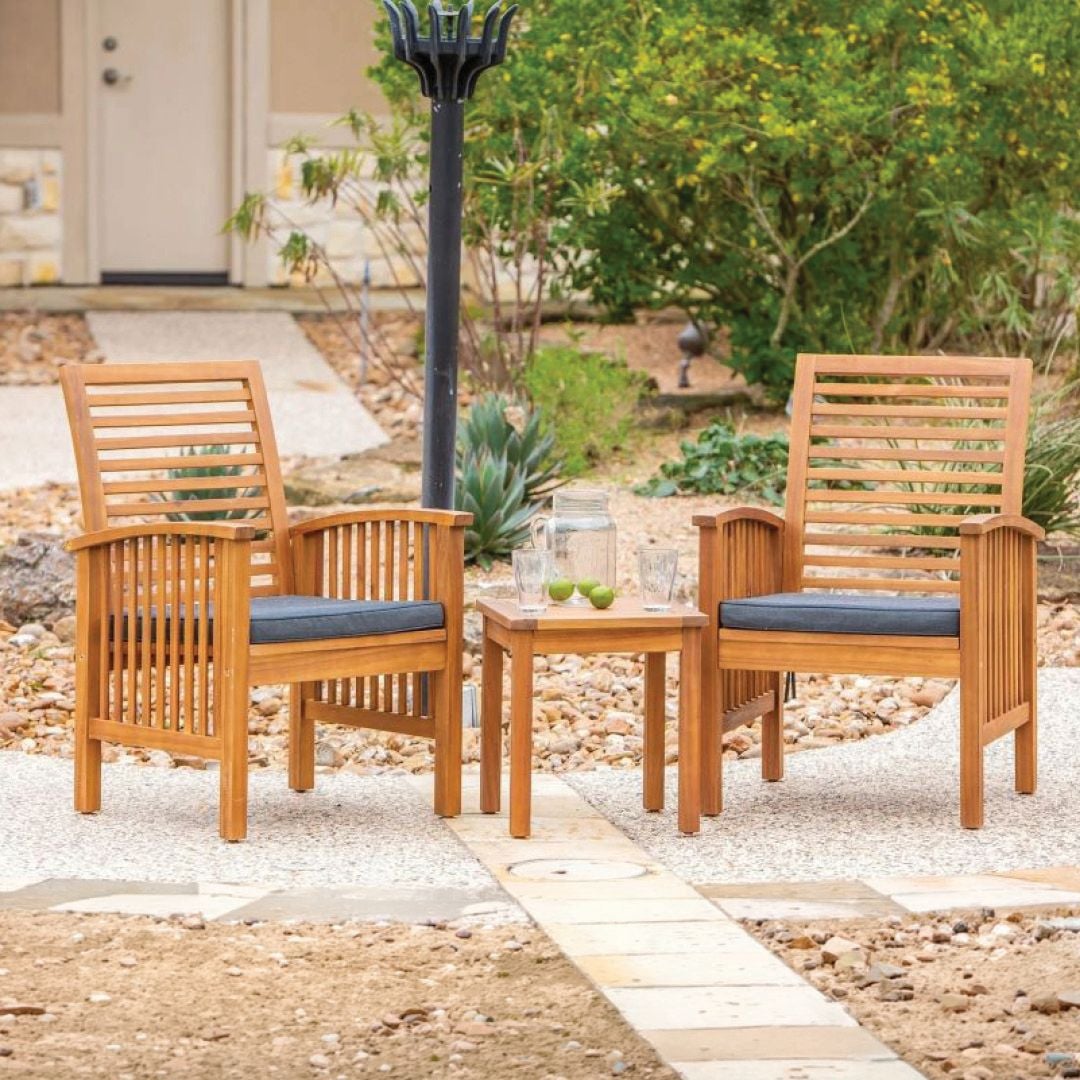 Patio Furniture & Decor