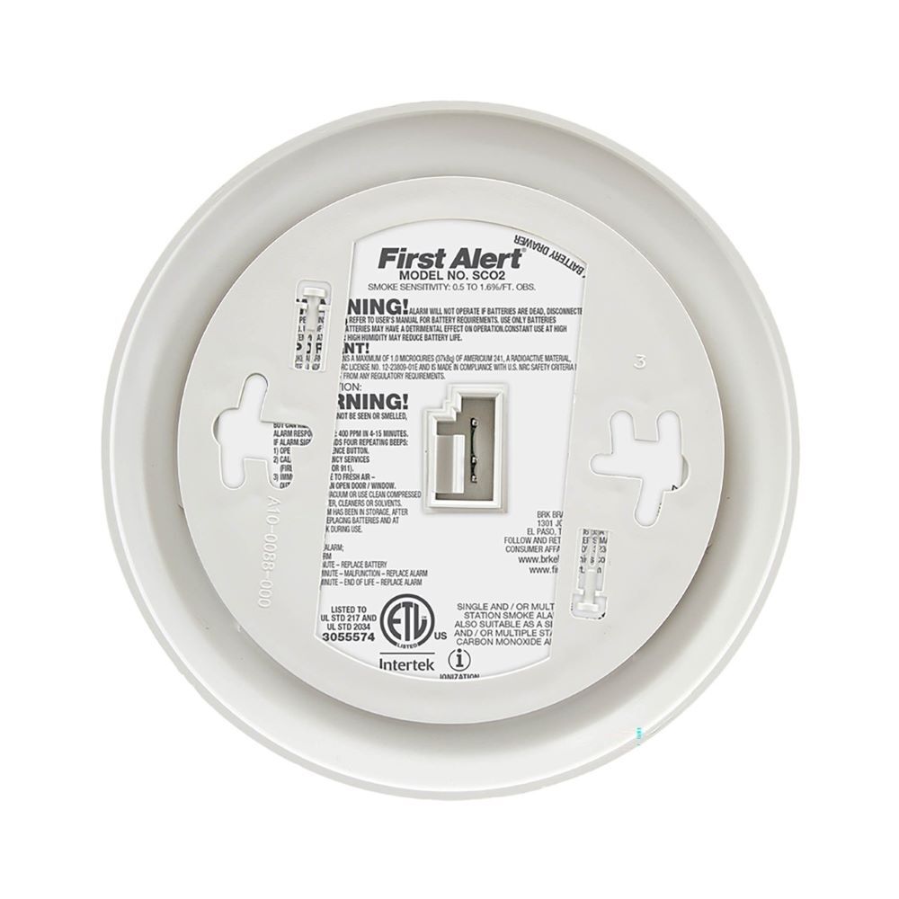 First Alert Battery-Operater Combination Smoke and Carbon Monoxide Alarm
