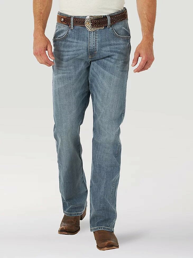 Wrangler Men's Retro Relaxed Fit Bootcut Jean