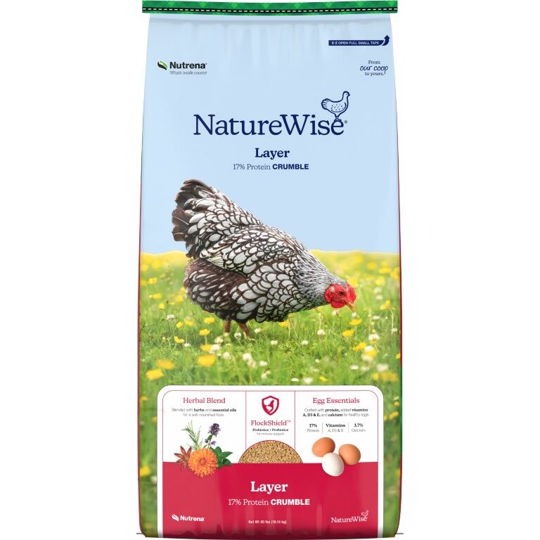 Nutrena NatureWise 17% Protein Layer Crumble Poultry Feed, 40-Lb