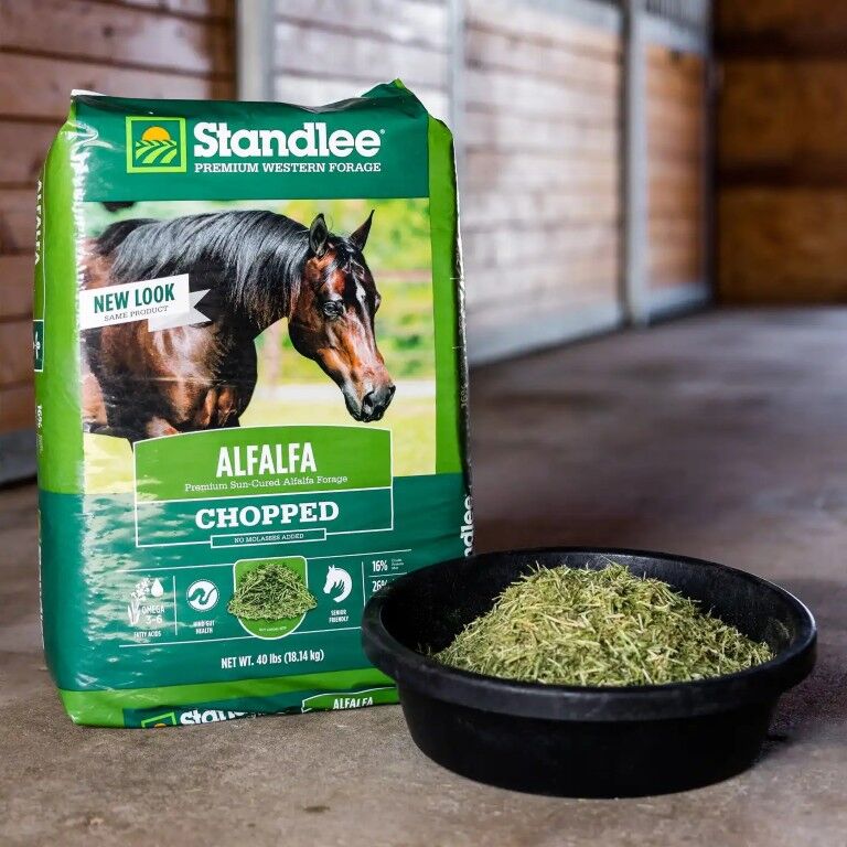 Standlee Premium Western Forage Alfalfa Chopped, 35-Lb