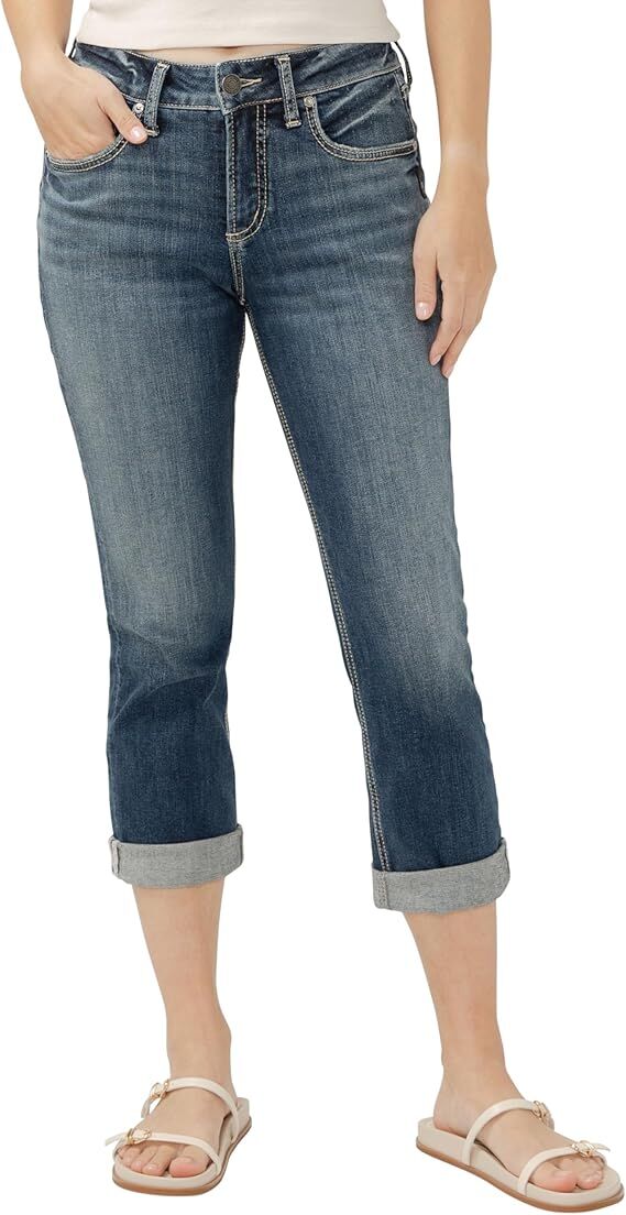 Silver Jeans Co. Women's Suki Curvy Fit Mid Rise Capri Jeans