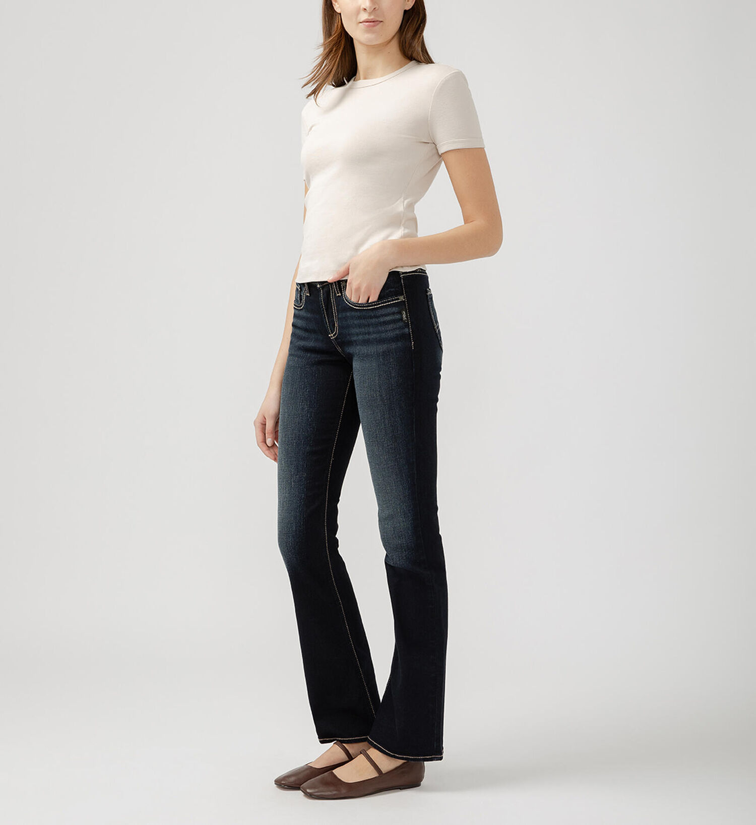 Silver Jeans Co. Women's Suki Mid Rise Slim Bootcut Jeans
