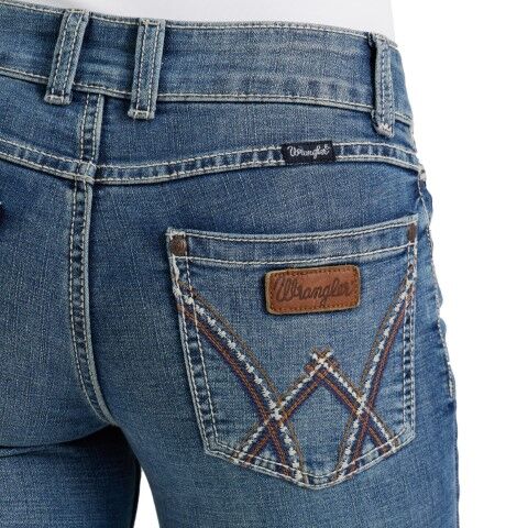 Wrangler Women's Retro Mae Mid Rise Jean in Deadwood