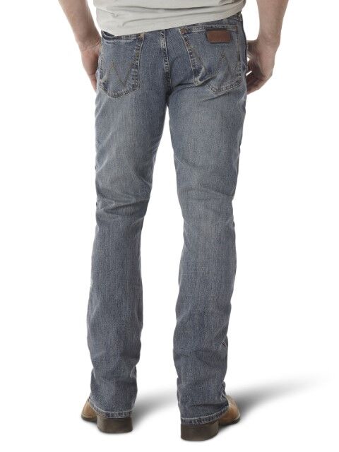 Wrangler Men's Retro Slim Fit Bootcut Jean 