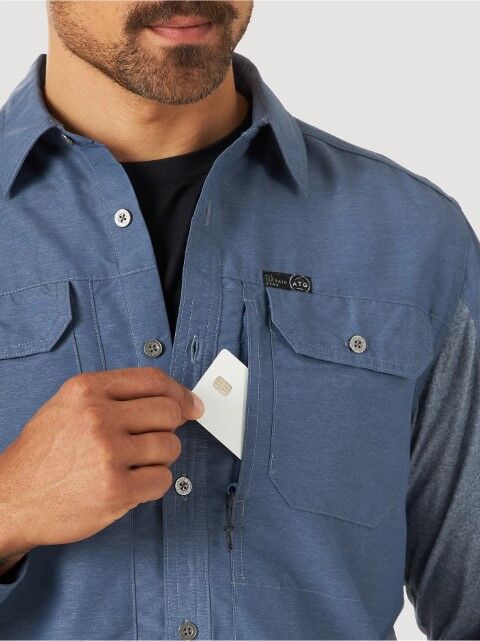 Wrangler Men's Wrangler ATG Mix Material Shirt