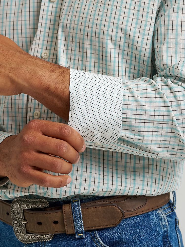 Wrangler Men's George Strait Long Sleeve Button Down One Pocket Shirt