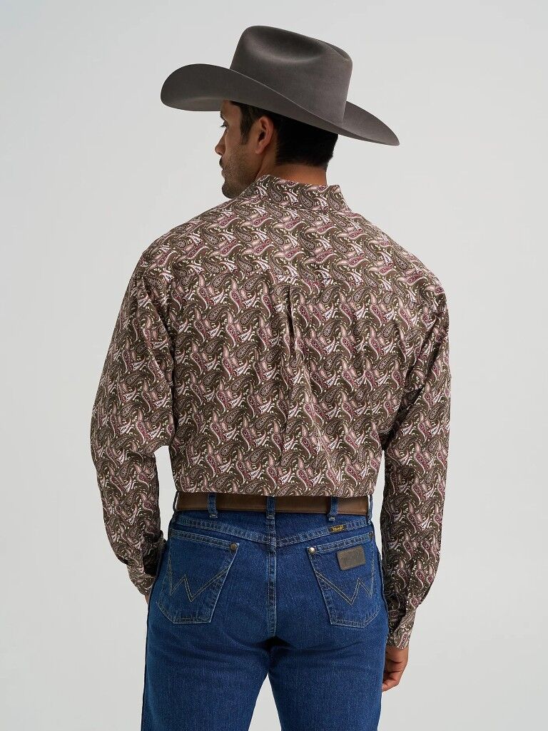 Wrangler Men's George Strait Long Sleeve Button Down One Pocket Shirt