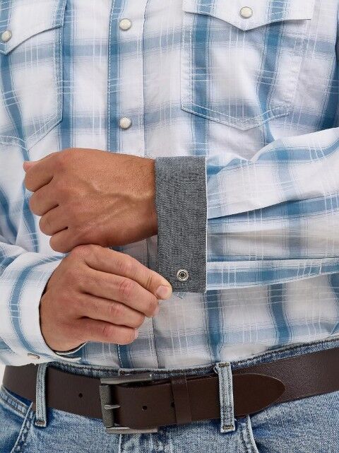 Wrangler Men's Retro Premium Long Sleeve Western Snap Plaid Shirt