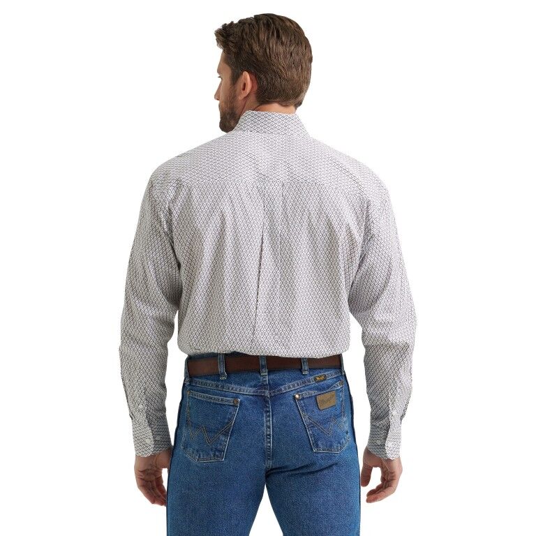 Wrangler Men's George Strait Collection One Pocket Long Sleeve Shirt