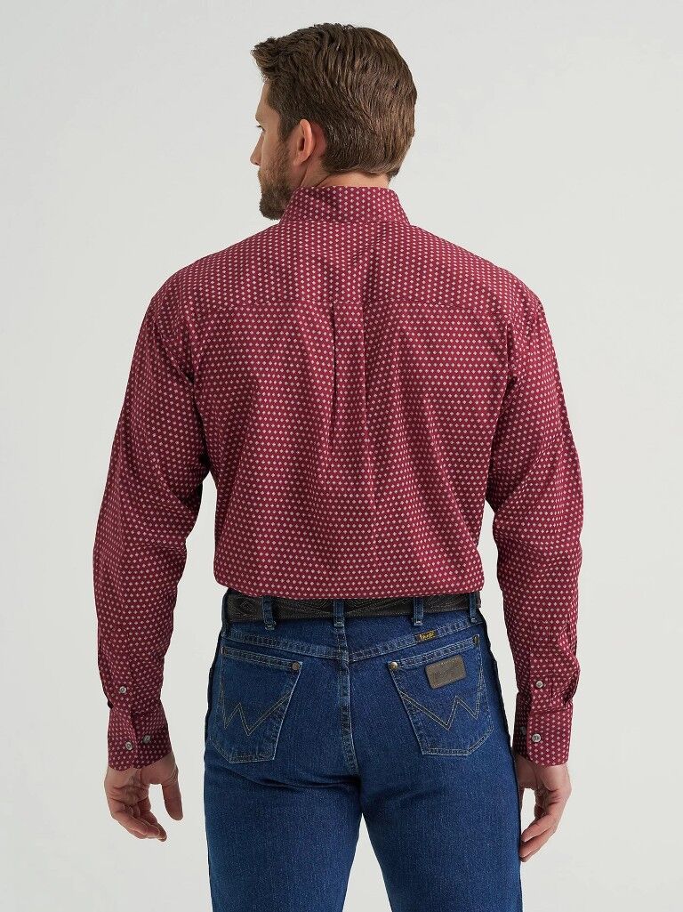 Wrangler Men's George Strait Long Sleeve Button Down One Pocket Shirt