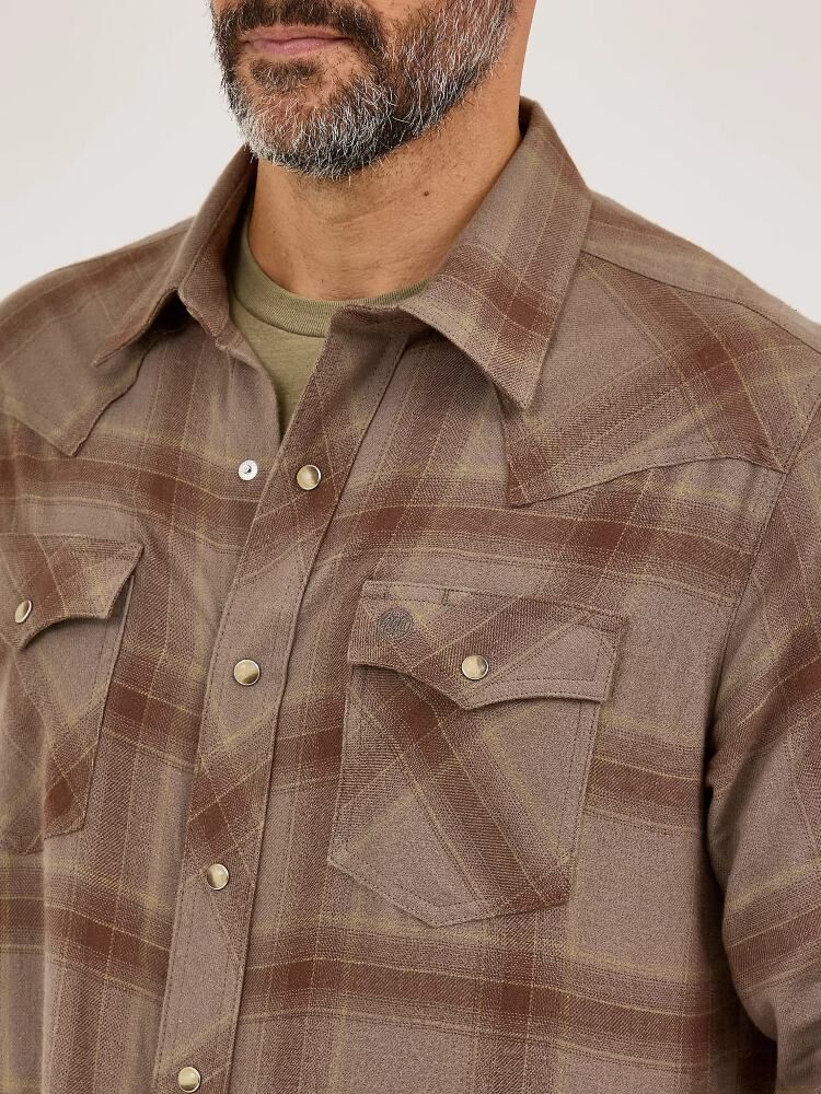 Wrangler Men's Retro Long Sleeve Flannel Western Snap Plaid Shirt