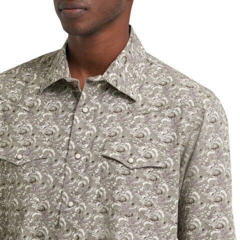 Wrangler Men's Retro Premium Modern Fit Long Sleeve Snap Shirt