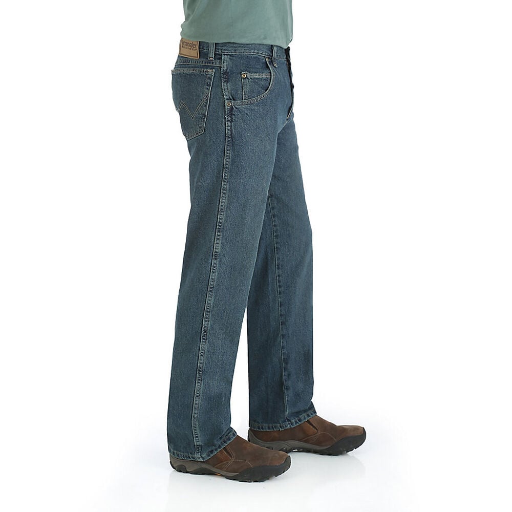 Wrangler Men's Rugged Wear Relaxed Fit Mid Rise Jean Pants