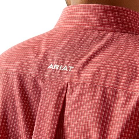 Ariat Men's Wrinkle Free Duncan Classic Fit Shirt