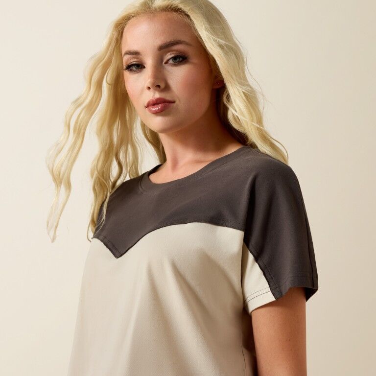 Ariat Women's Lucky Yoke Crop T-Shirt