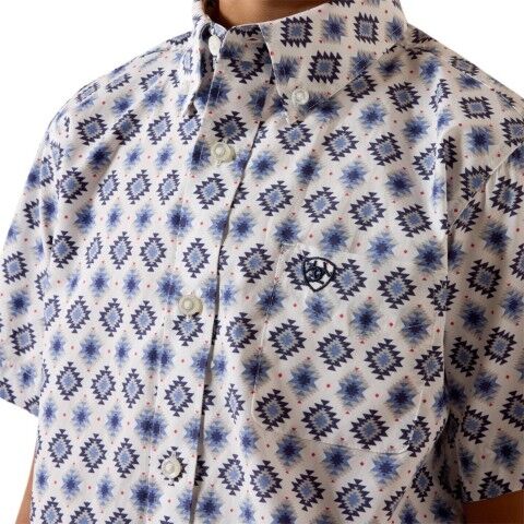 Ariat Boy's Crimson Travelers Baxter Classic Short Sleeve Shirt