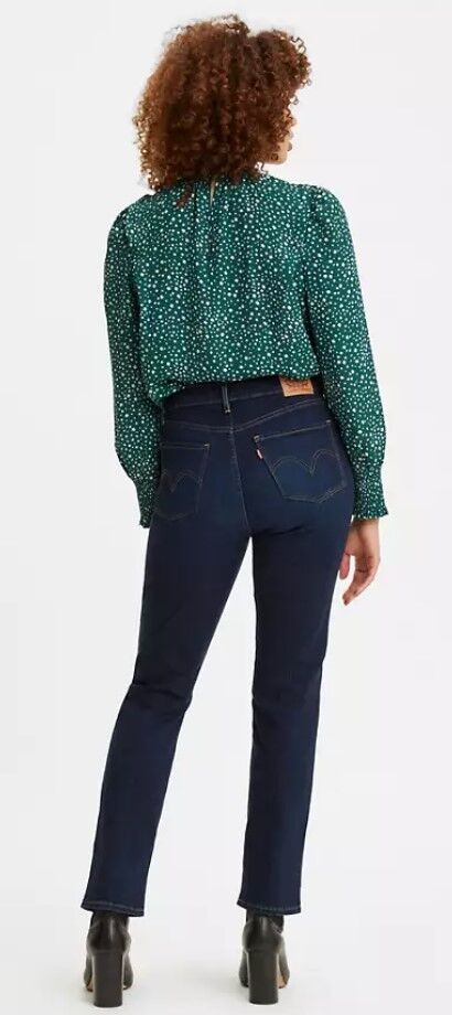 Levi's Women's Classic Straight Fit Jeans in Cobalt Haze