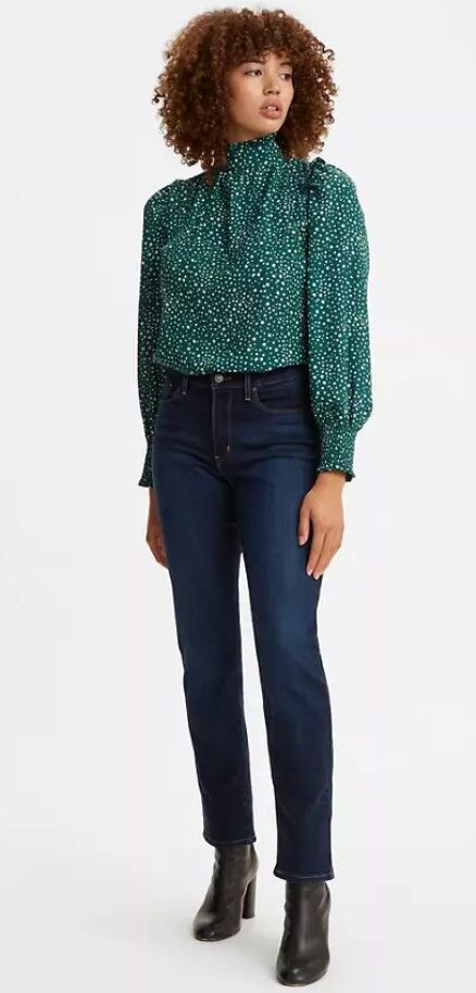 Levi's Women's Classic Straight Fit Jeans in Cobalt Haze