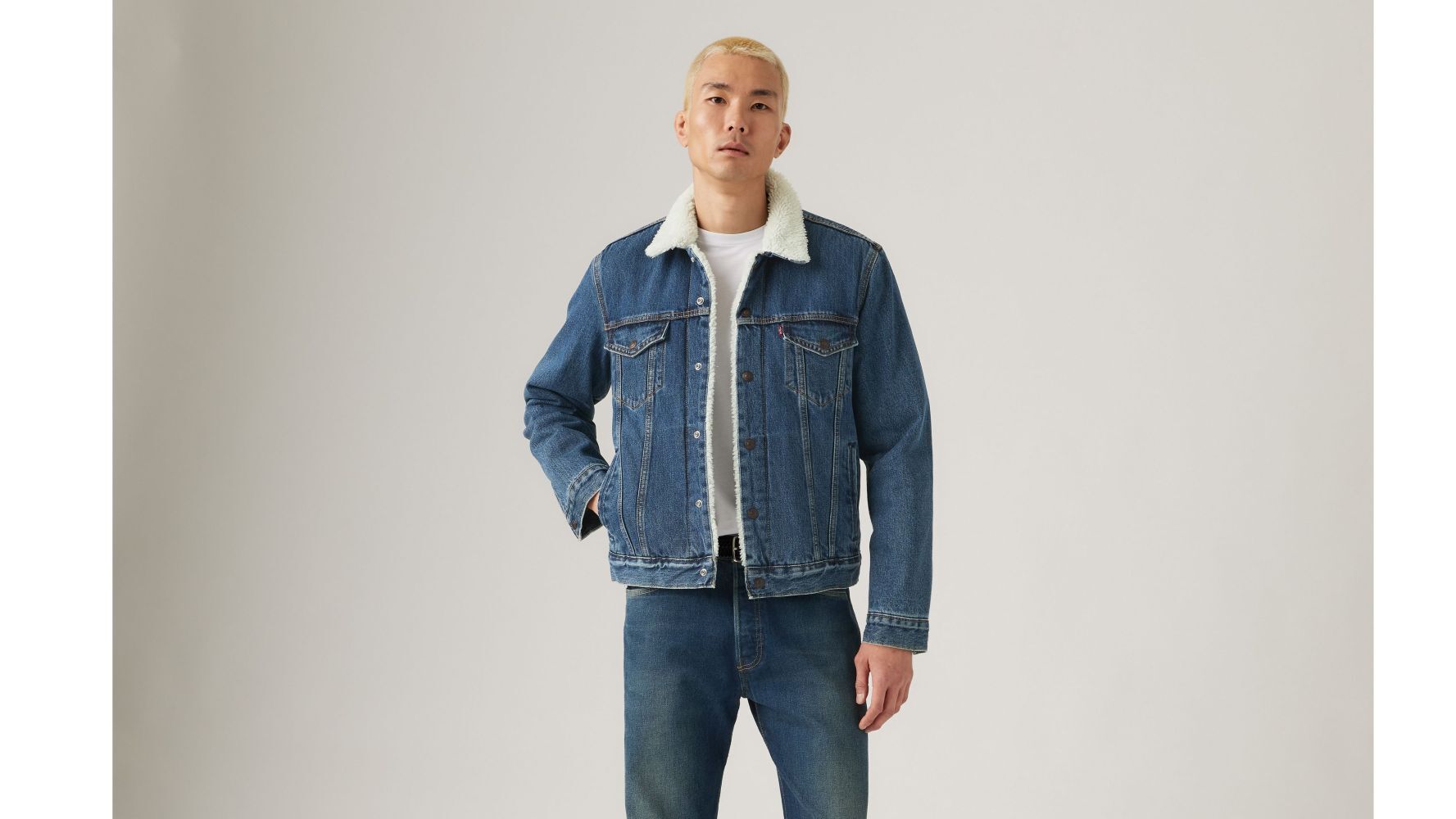 Levi's Men's Type 3 Sherpa Trucker Jacket