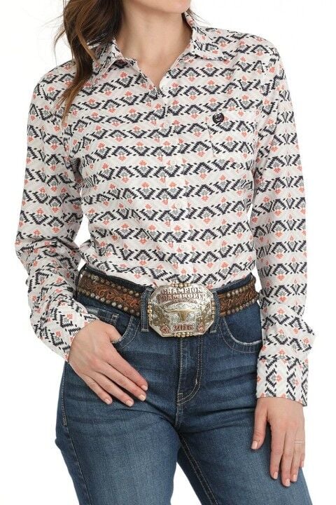 Cinch Women's Southwestern Print Button Down Western Shirt