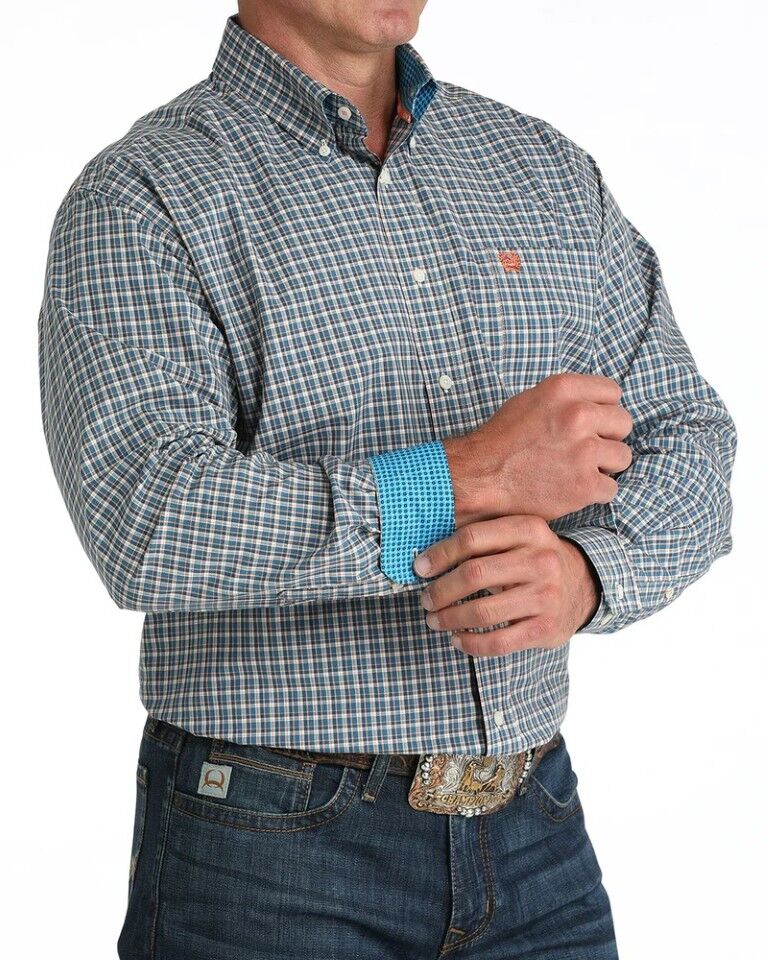 Cinch Men's Classic Fit Long Sleeve Button Down Western Shirt