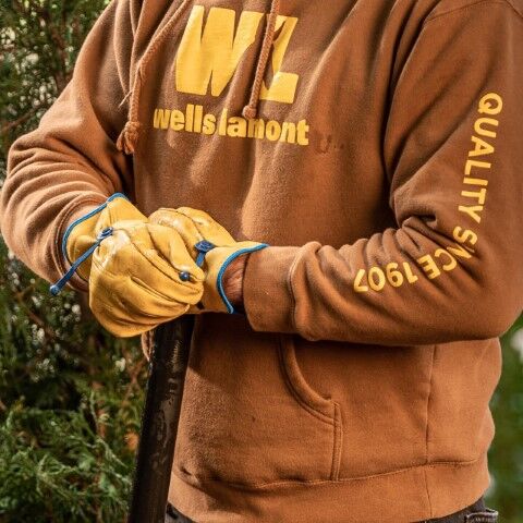 Wells Lamont Men's HydraHyde Leather Ball And Tape Wrist Gloves in Gold