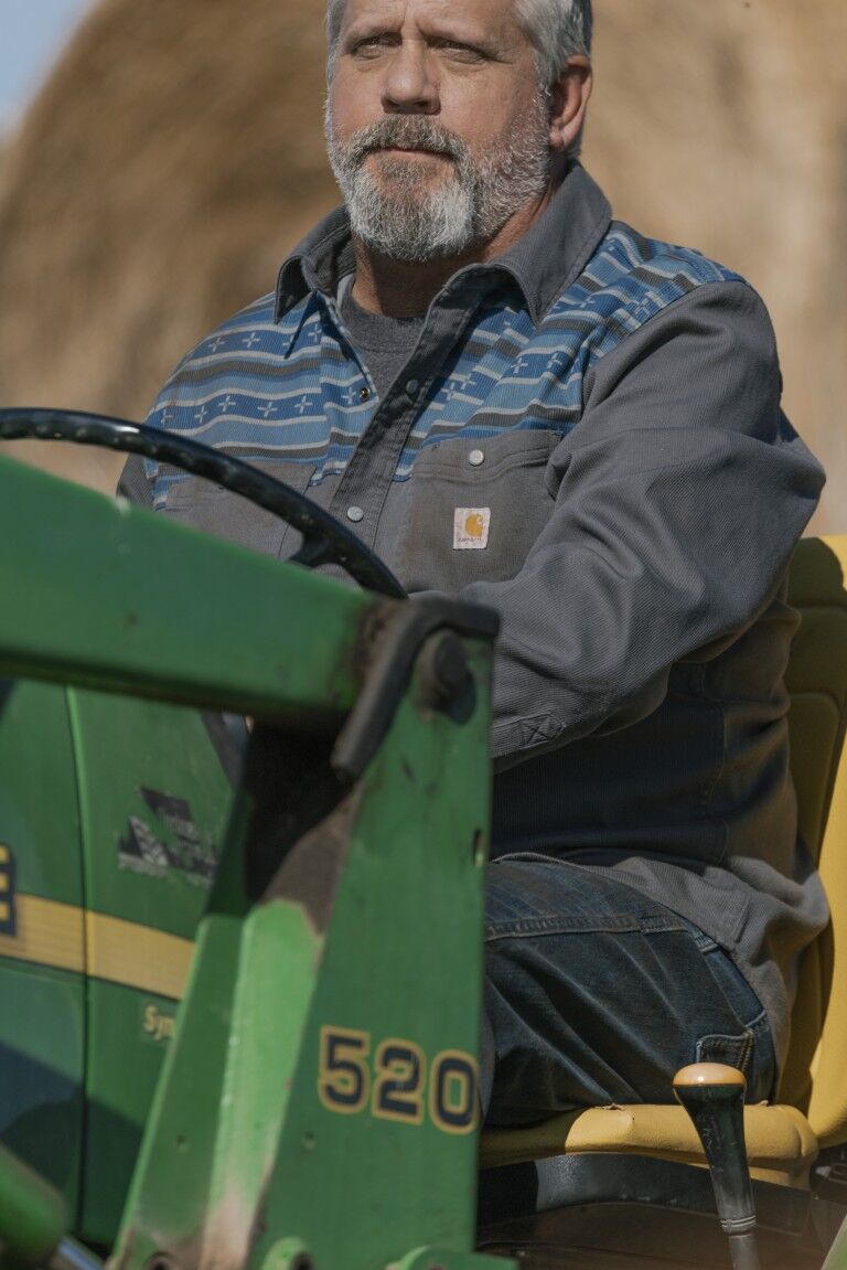 Carhartt Men's Montana Rugged Flex Relaxed Fit Corduroy Long Sleeve Shirt