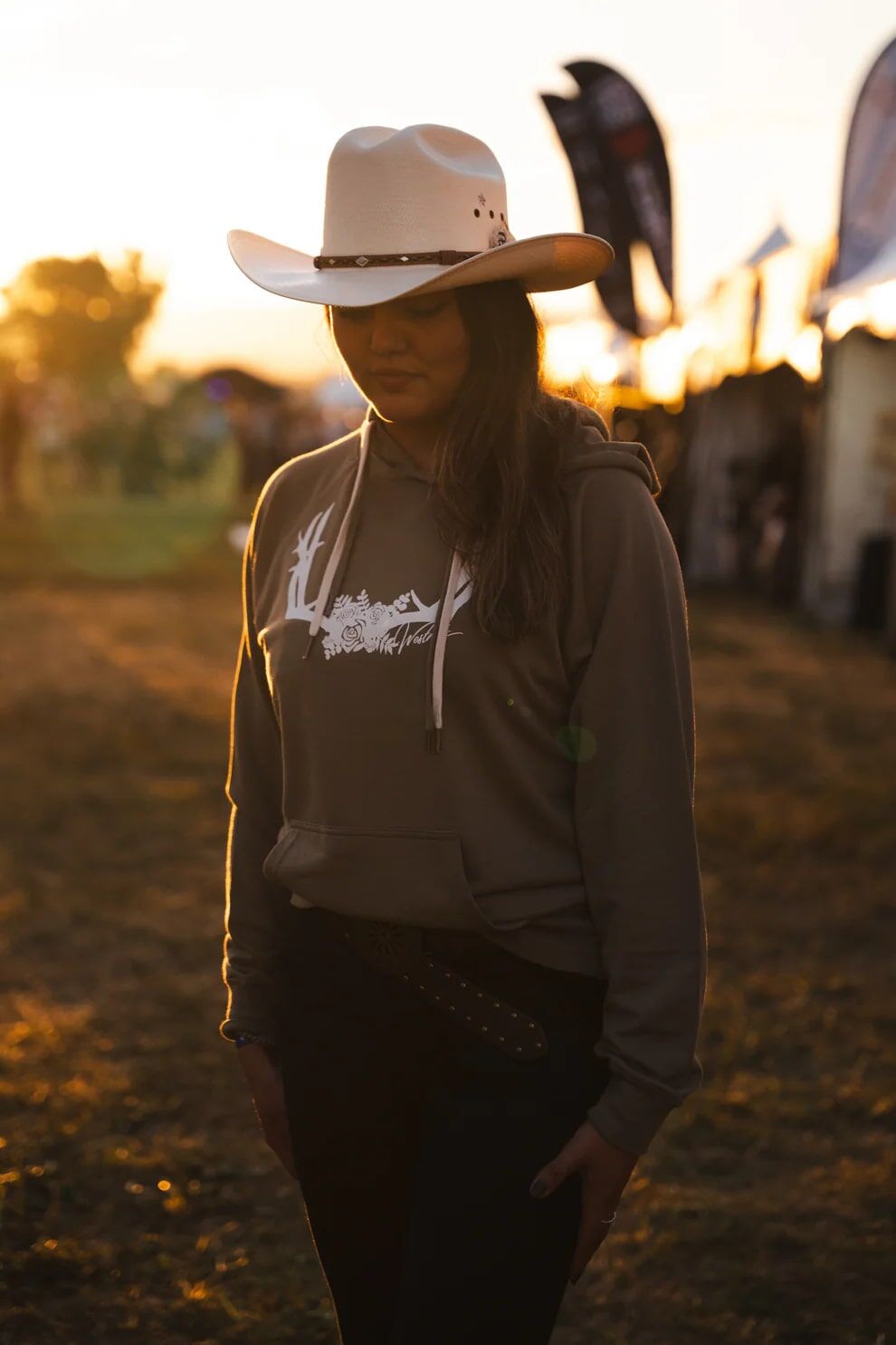 Westrek Hunting Women's Floral Buck Hoodie