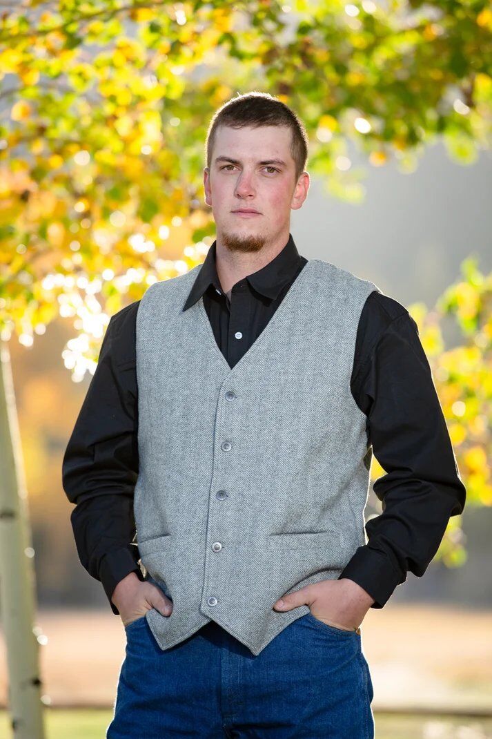 Wyoming Traders Men's Doc Holiday Wool Vest