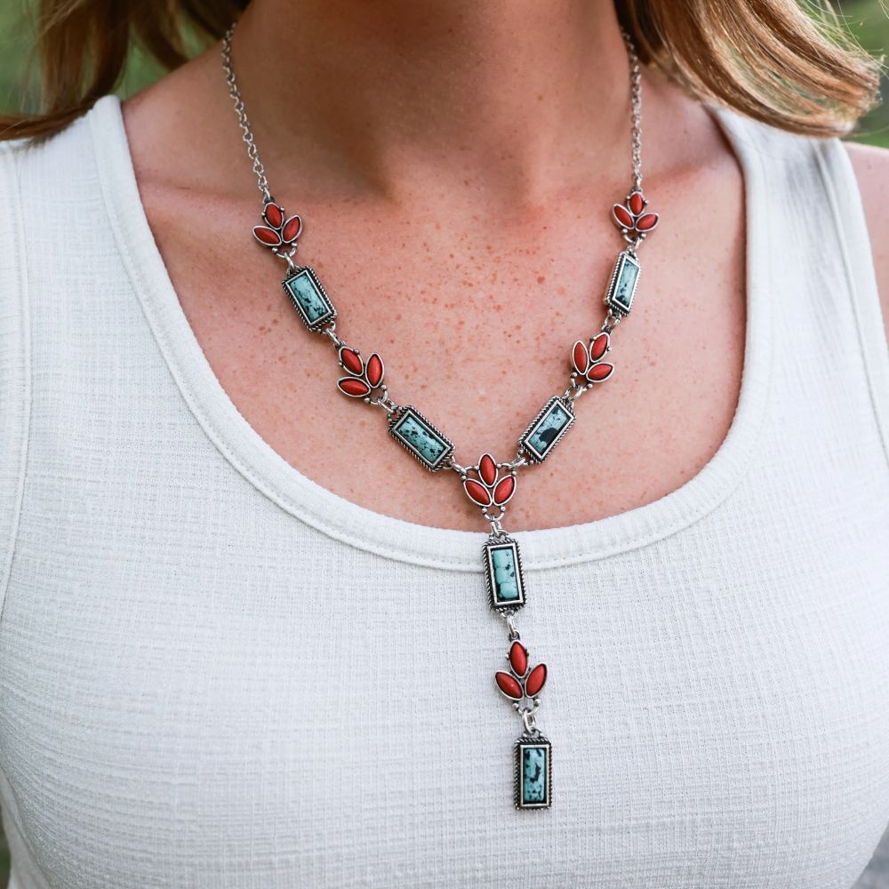 Wyo-Horse Women's Hand Set Torch Necklace