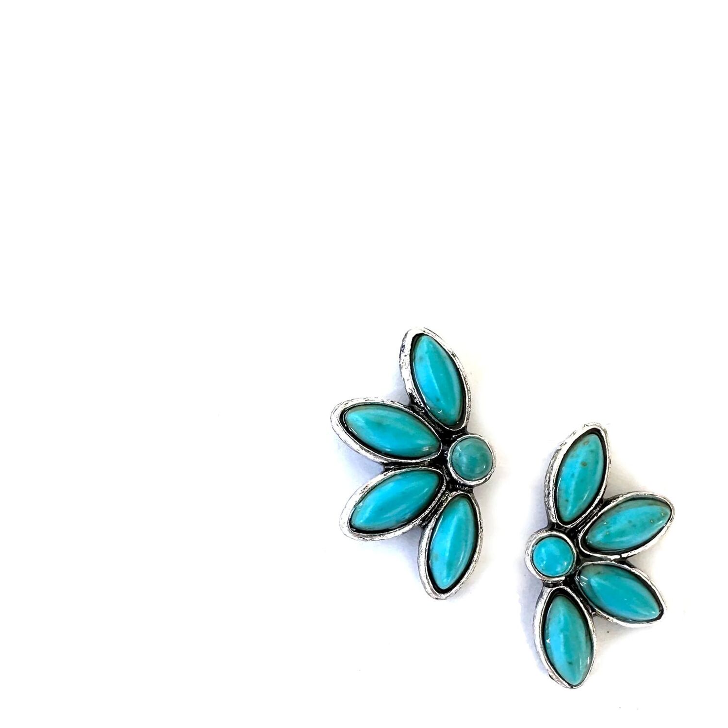 Wyo-Horse Women's Half flower Stud Earrings