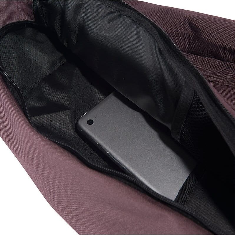 Carhartt Sling Bag in Port