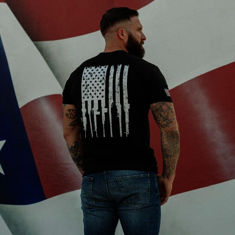 Grunt Style Men's Rifle Flag Pocket T-Shirt