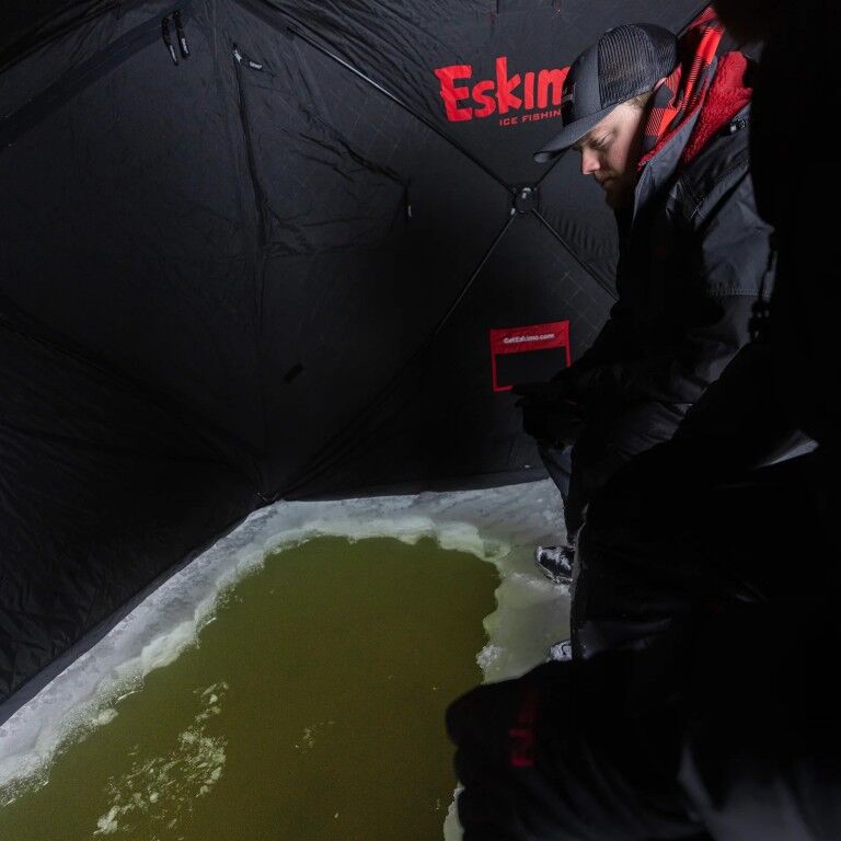 Eskimo Outbreak 450XD Blackout Ice Shelter