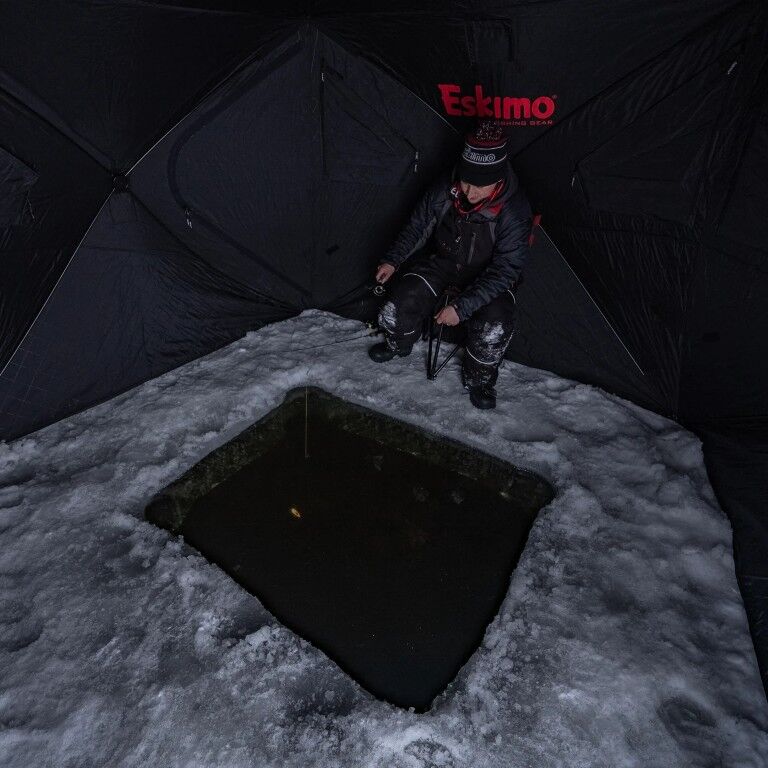 Eskimo Outbreak 450XD Blackout Ice Shelter