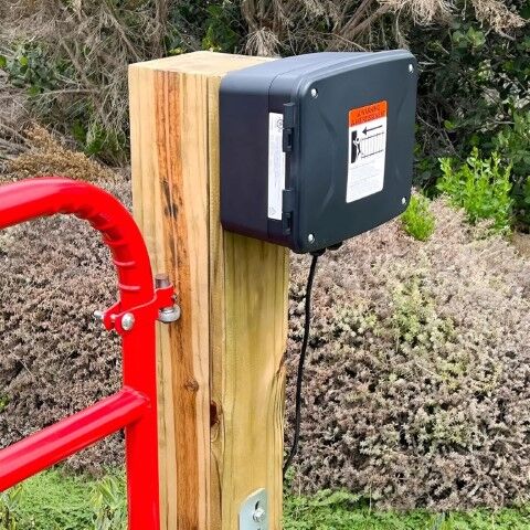 Mighty Mule AGO Battery & Enclosure Accessory