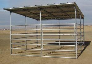 Noble Panels & Gates Solid Side/Back with 5 Rail Front Shelter