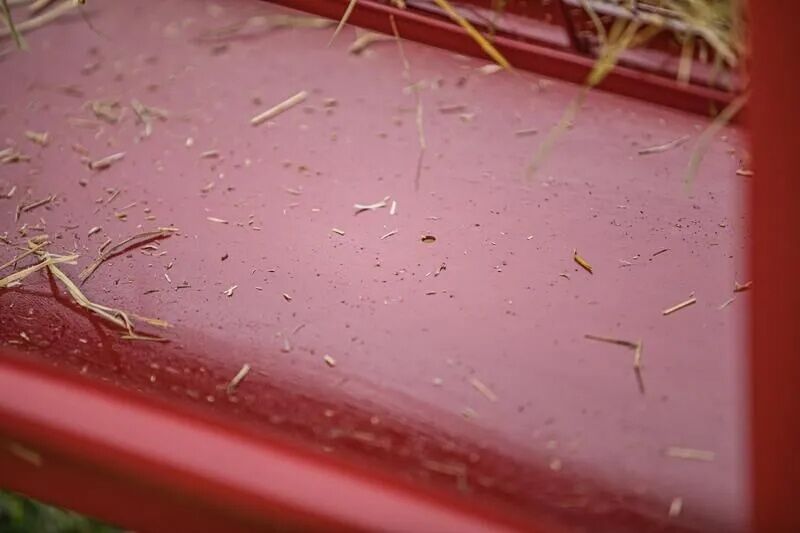 Tarter DuraTough Small Animal Feeder