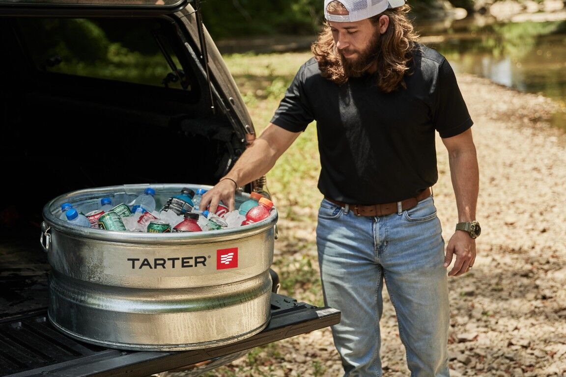 Tarter Round 23 Gallon Tank with Handles, 2 x 1 ft.