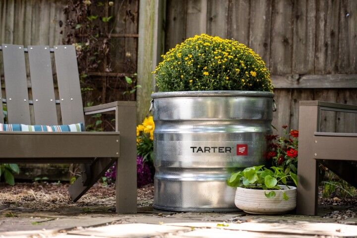 Tarter Round 46 Gallon Tank with Handles, 2 x 2 ft.