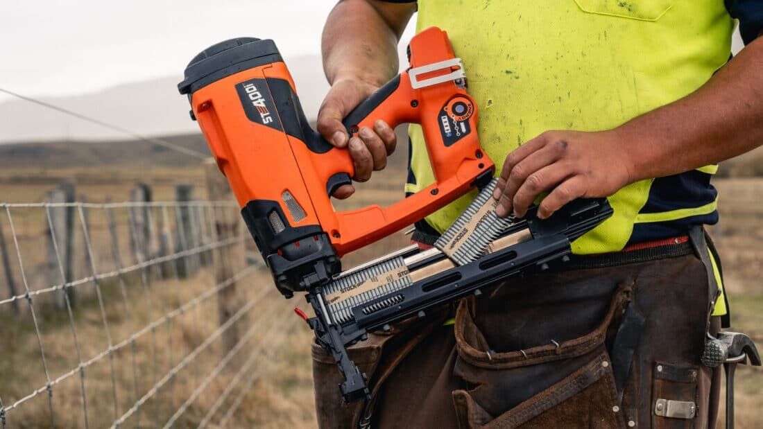 Stockade ST400i Cordless Fence Post Staple Gun