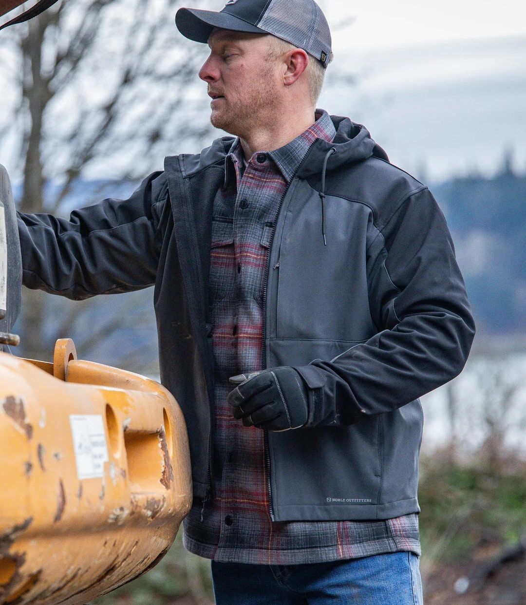 Noble Outfitters Men's Hooded Softshell Jacket