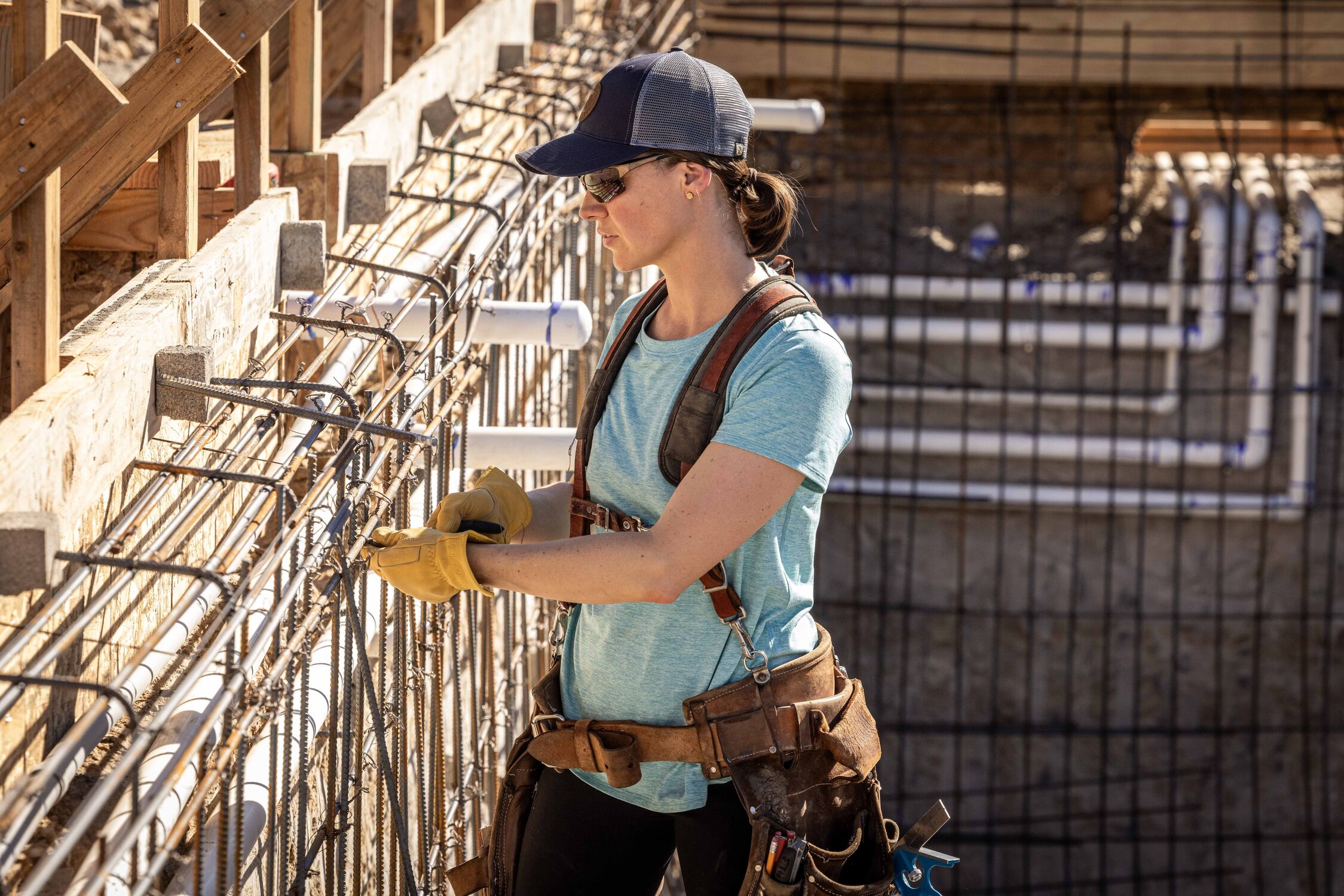 Noble Outfitters Women's Cool Flow Crew Neck T-Shirt