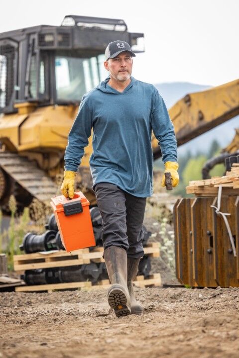 Noble Outfitters Men's Cowhide Ball And Tape Glove in Honey Gold