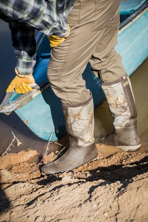 Noble Outfitters Men's MUDS High Camo Boot