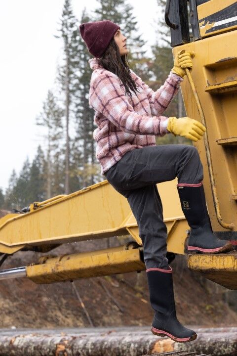 Noble Outfitters Women's MUDS High "2.0" Boots in Dusty Rose