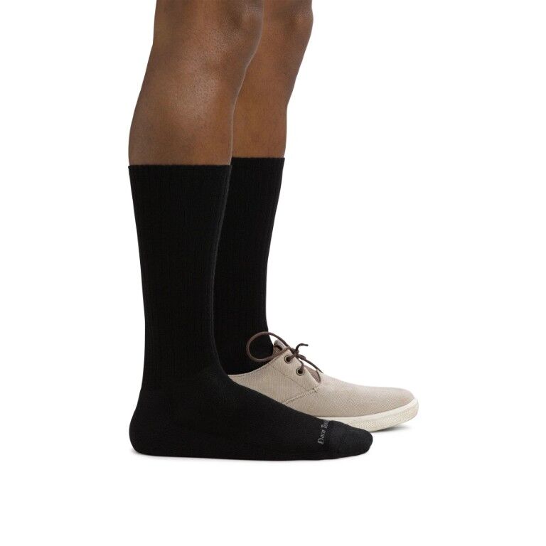 Darn Tough Men's The Standard Crew Cushioned Lightweight Lifestyle Socks
