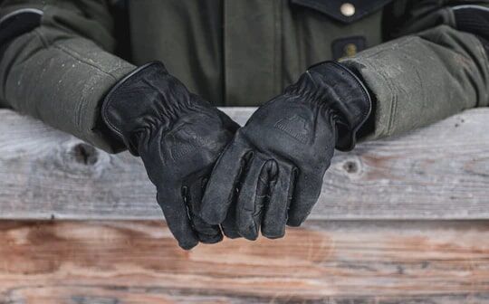 Bear Knuckles Men's Fleece Lined Water Resistant Leather Cowhide Driver Gloves in Black