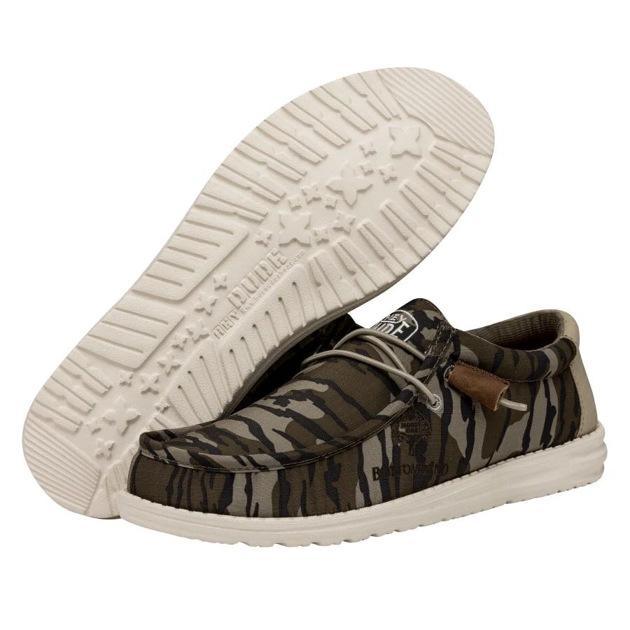 Hey Dude Men's Wally Mossy Oak Original
